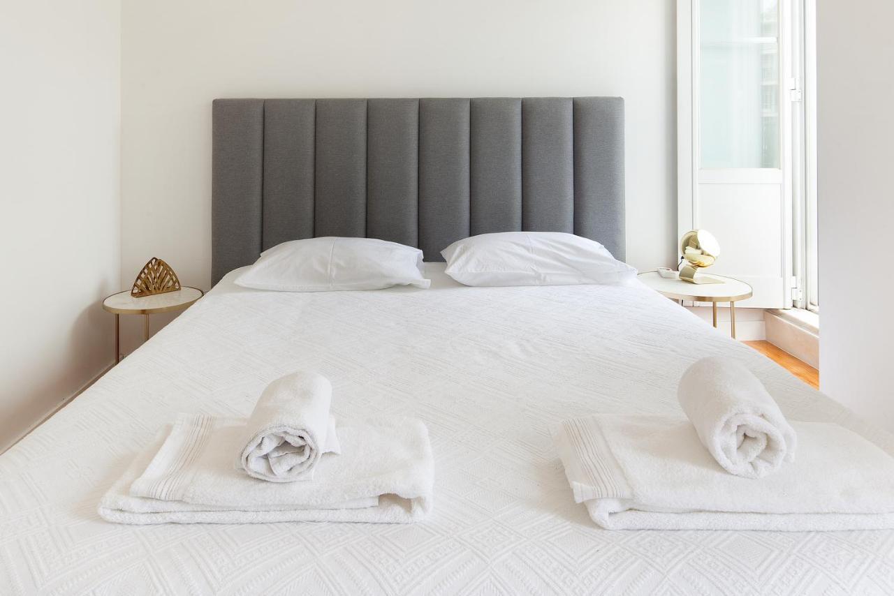 Room With Private Bathroom -Alcantara Lissabon Exterior foto